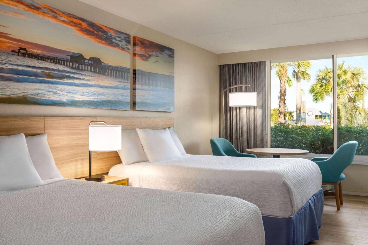 Days Inn By Wyndham Cocoa Beach Port Canaveral Екстериор снимка